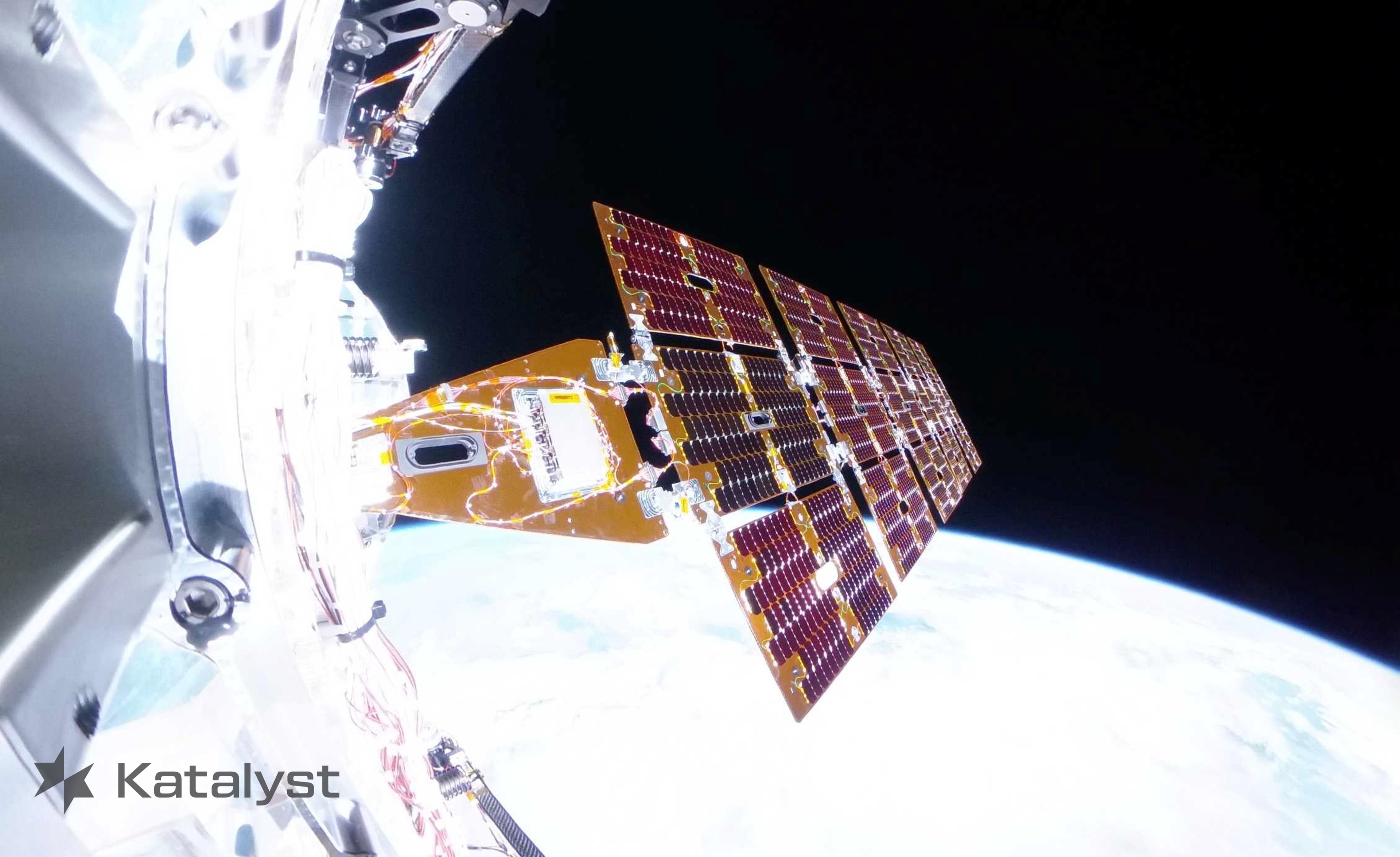 Reaction wheel failures leave Swift rescue mission spinning in orbit