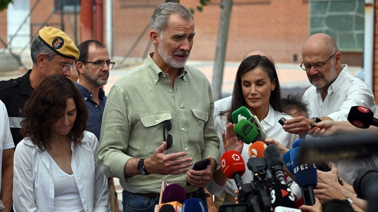 Pedro Sánchez avanza "horas complejas" en los incendios ante la nueva ola de calor
