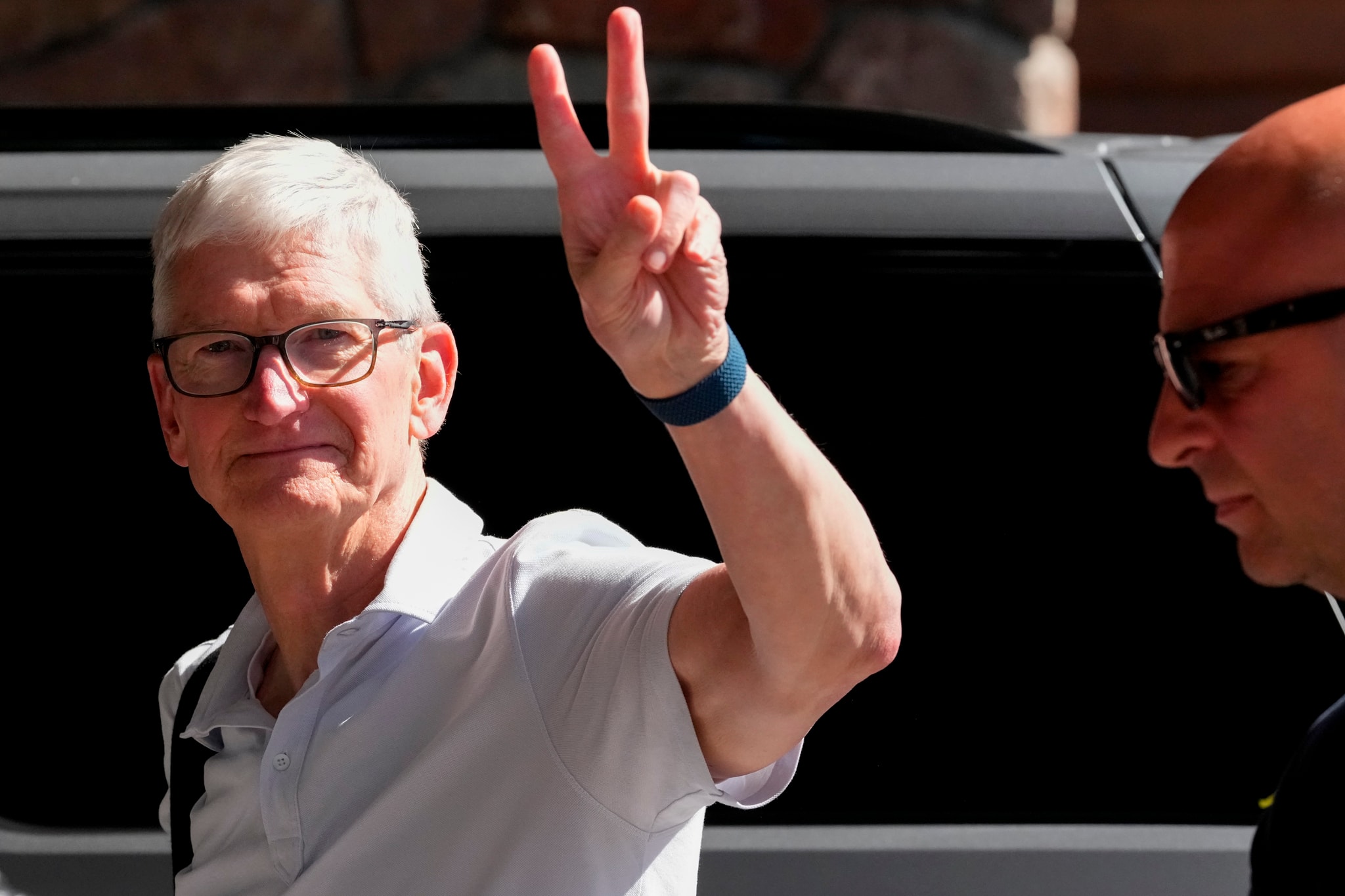 Apple, la compañía más valiosa, supera los 5 billones de capitalización en la apertura