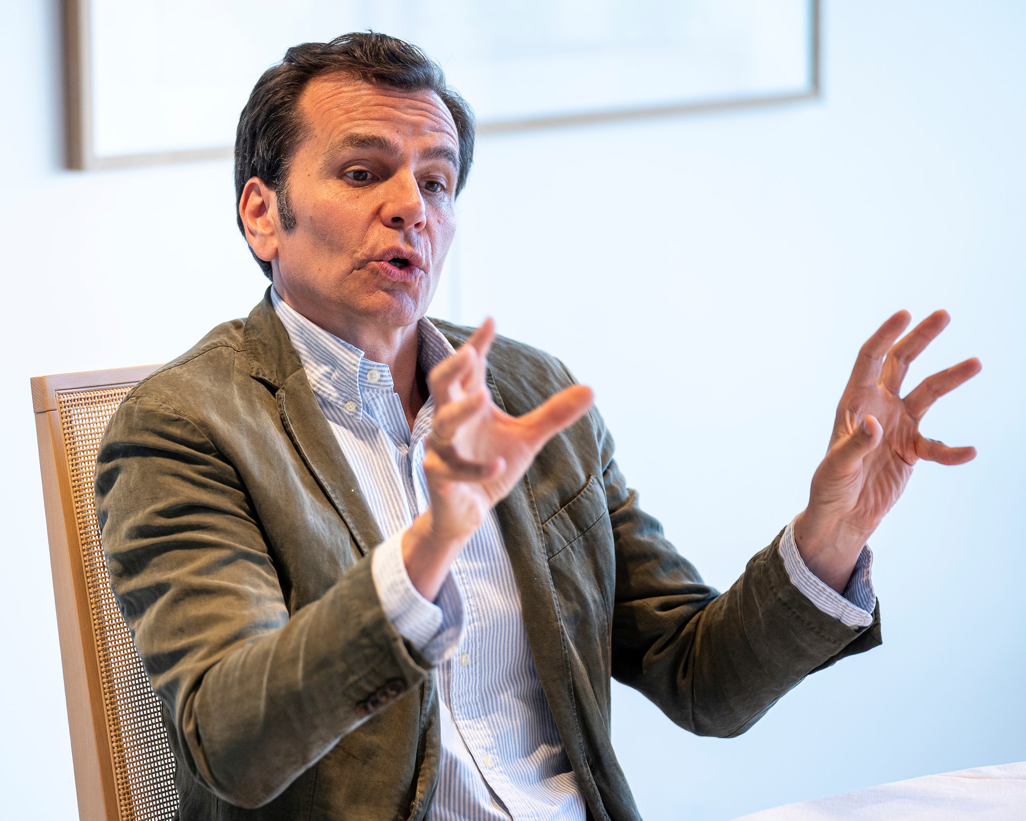 Sanitas paga casi 4 millones a su ex CEO Iñaki Peralta