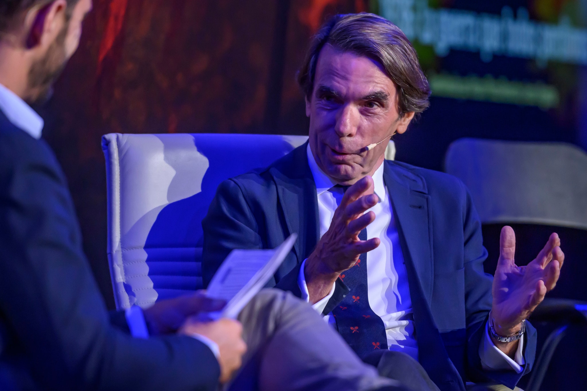 Aznar cree que la monarquía estará en peligro si Sánchez vuelve a gobernar