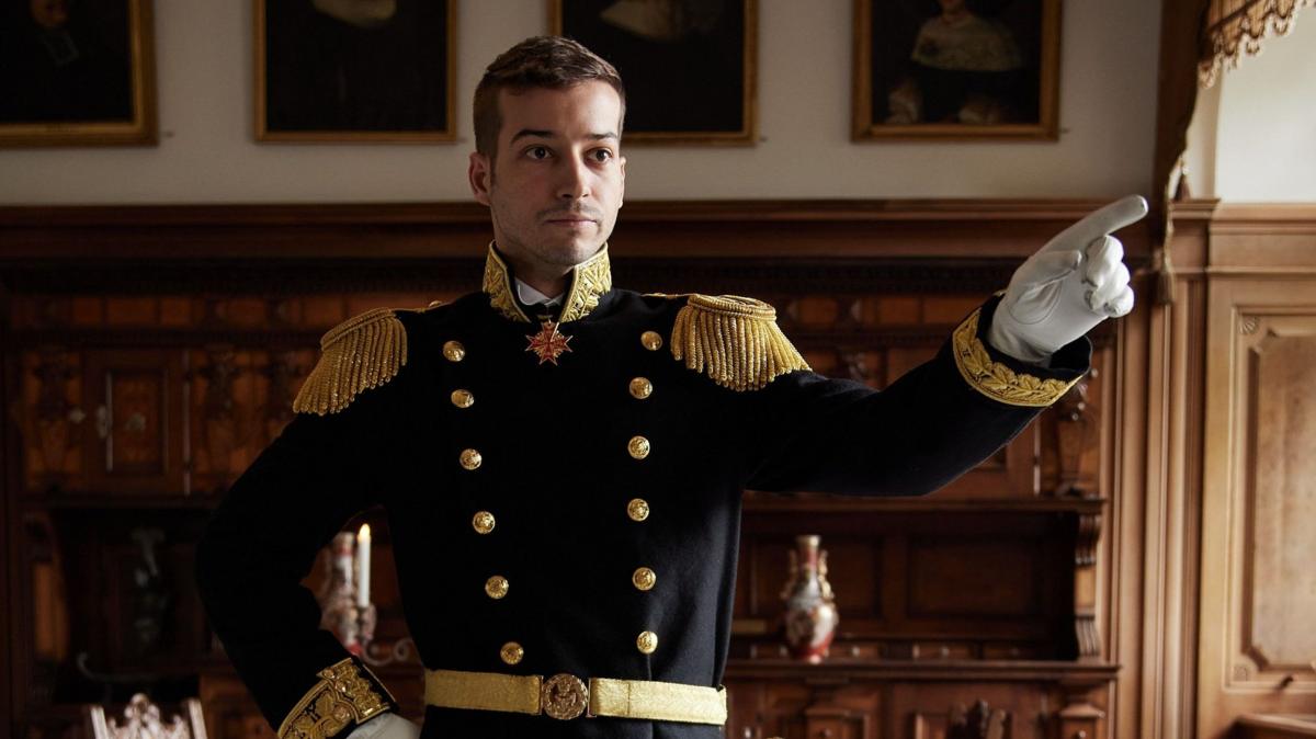 Jonas I, el autoproclamado rey de Suiza que ha creado un polémico "imperio" al apropiarse de terrenos sin dueño