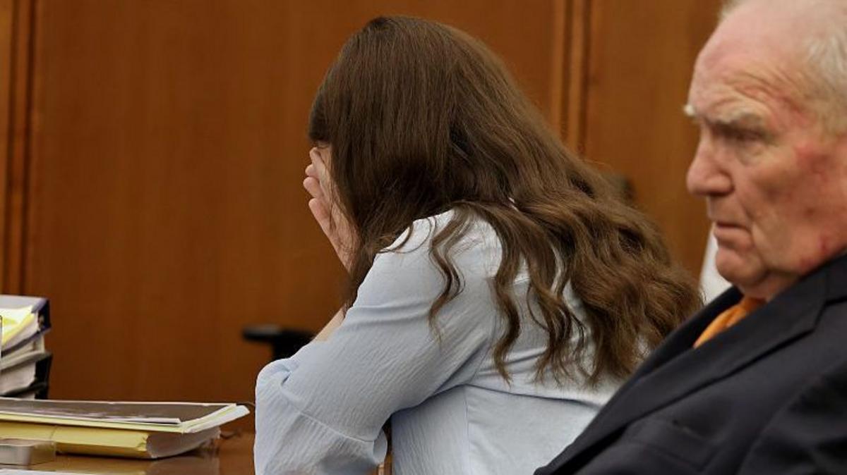 ¿Qué pasará ahora que un juez declaró nulo el juicio contra Lindsay Clancy, la madre acusada de matar a sus tres hijos en EE.UU.?