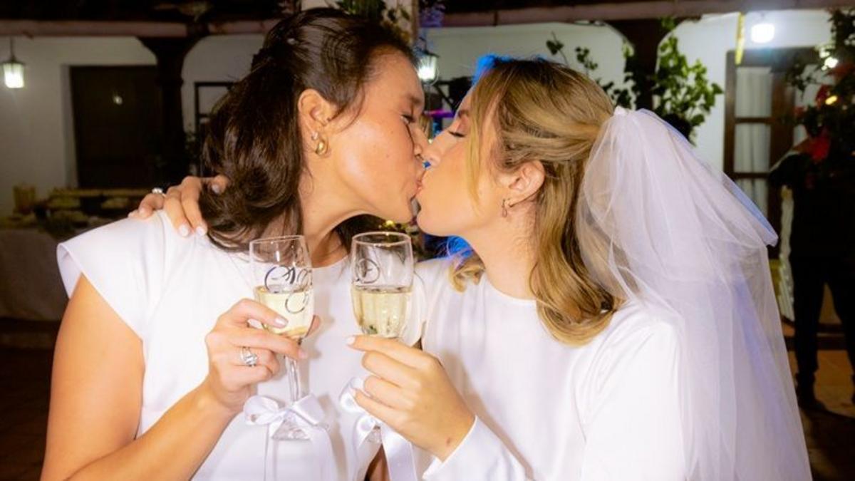 Cómo Scarlett y Fabiana lograron celebrar el primer matrimonio homosexual en Bolivia, un país donde no está legalizado