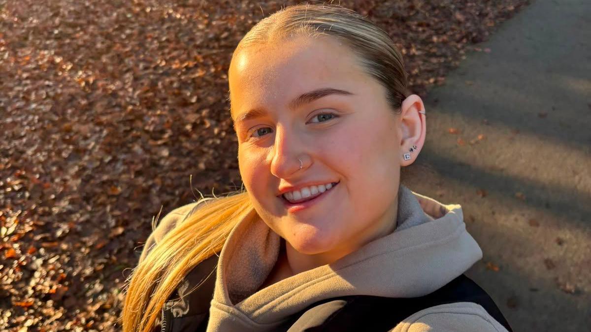 "No podía salir de casa, me preocupaba ser infiel": cómo afecta el trastorno obsesivo compulsivo a las relaciones de pareja