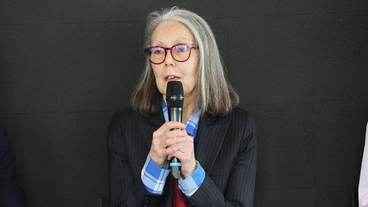 La poeta canadiense Anne Carson obtiene el Nobel de Literatura 2026 "por su obra audaz e inventiva que ha creado nuevas formas para la literatura contemporánea"