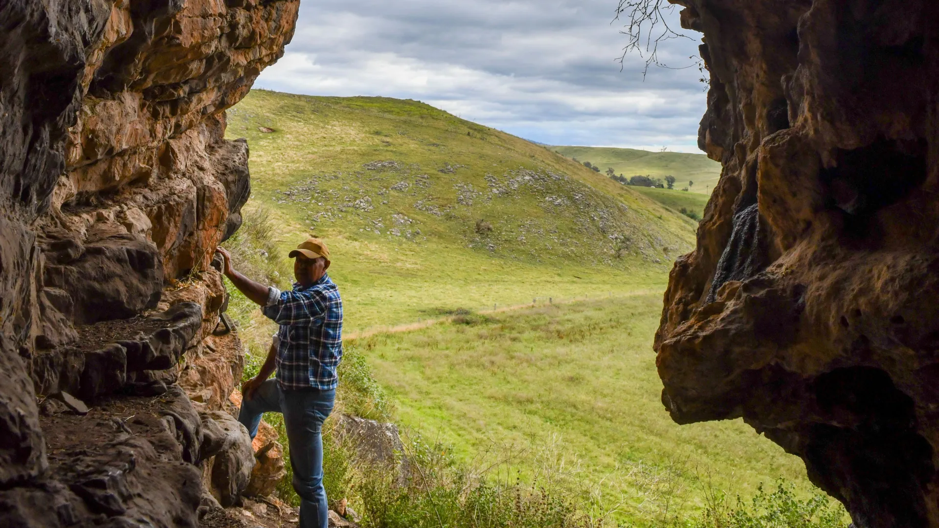 This Australian cave hid 25,000 years of ritual secrets