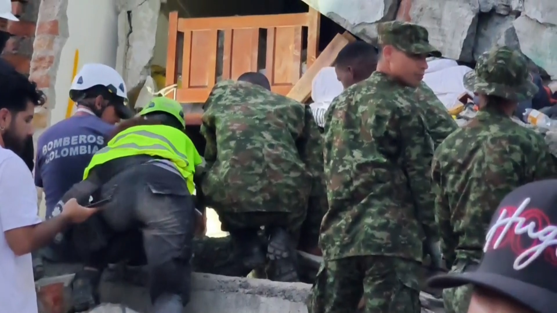 Terremoto en Colombia: el Gobierno anuncia que hay 164 españoles en paradero desconocido