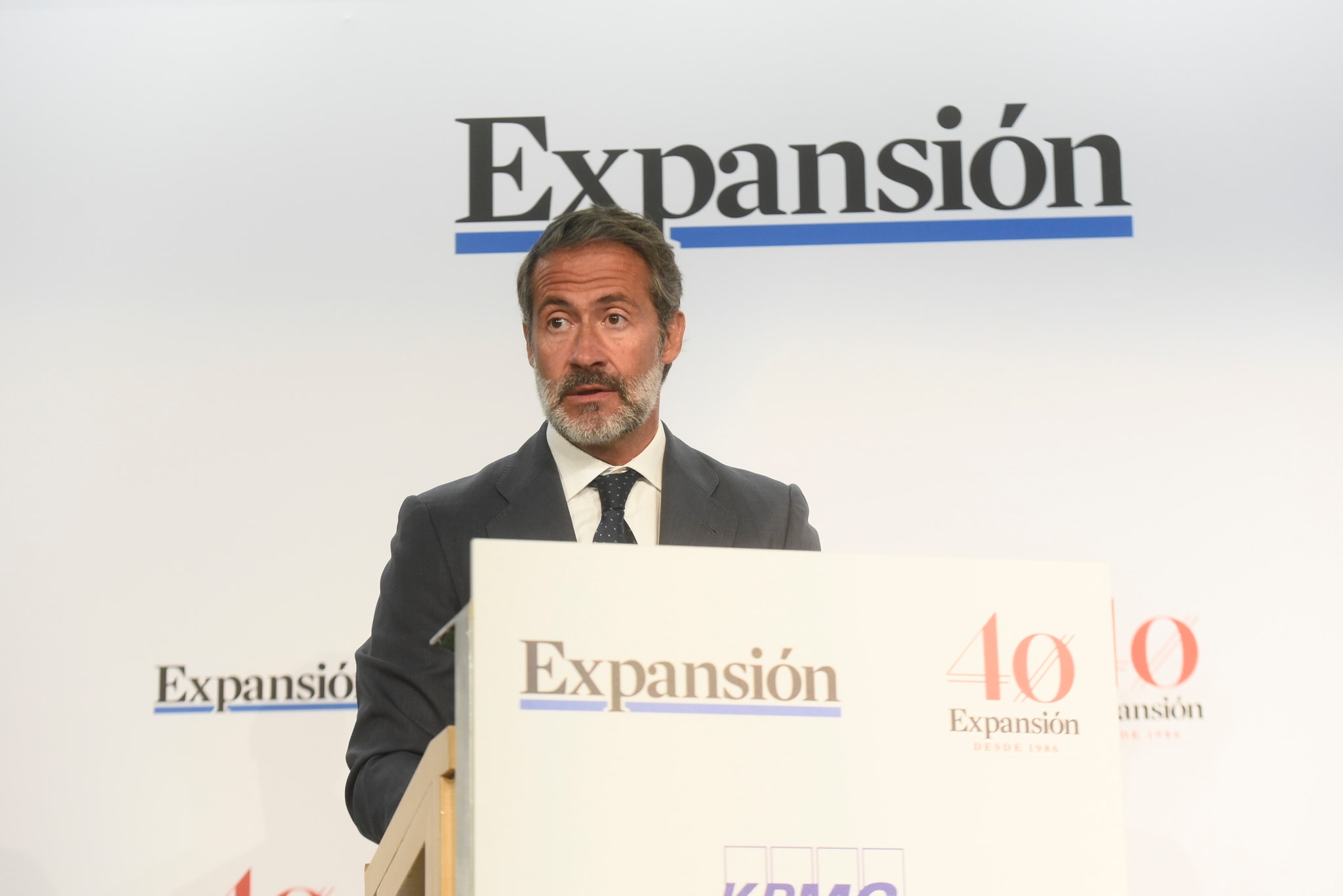Juanjo Cano (KPMG): "El sector financiero se enfrenta a la necesidad de adaptarse para avanzar"