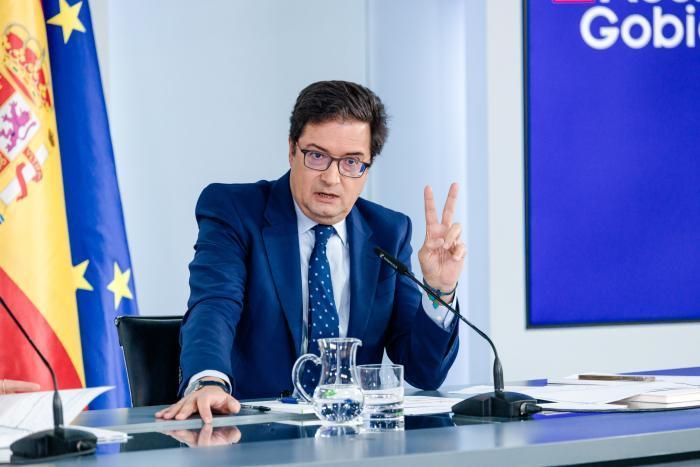 El Gobierno aprobará antes de fin de año la subida de sueldo a los funcionarios del 5%