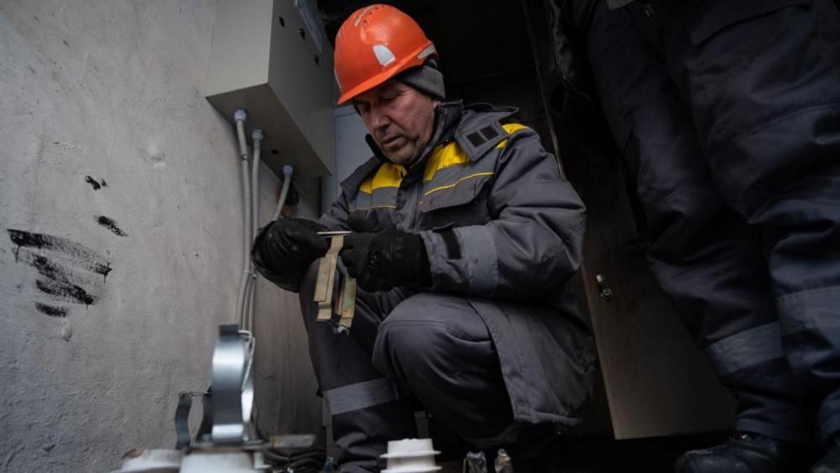 Ukraine faces 'toughest winter' since Russia's full-scale invasion, UN official tells BBC