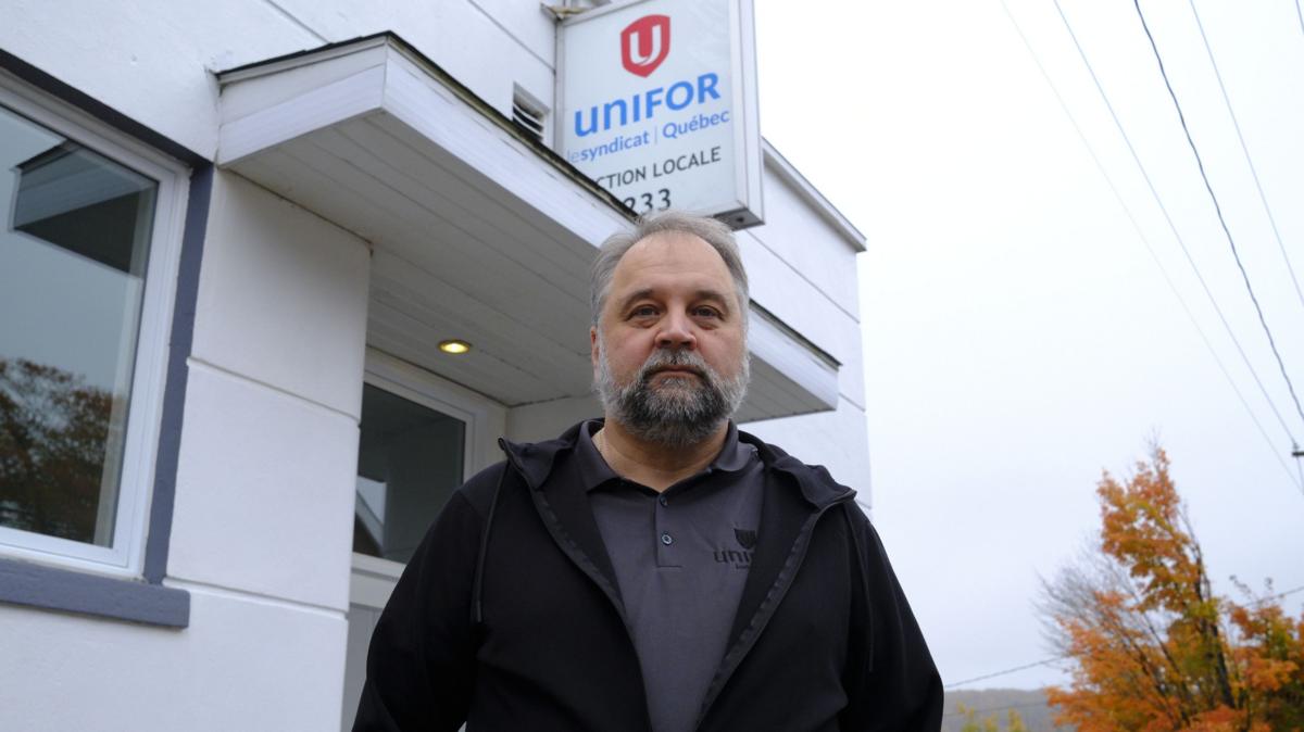 The fight to save Canadian town threatened by Trump's tariffs