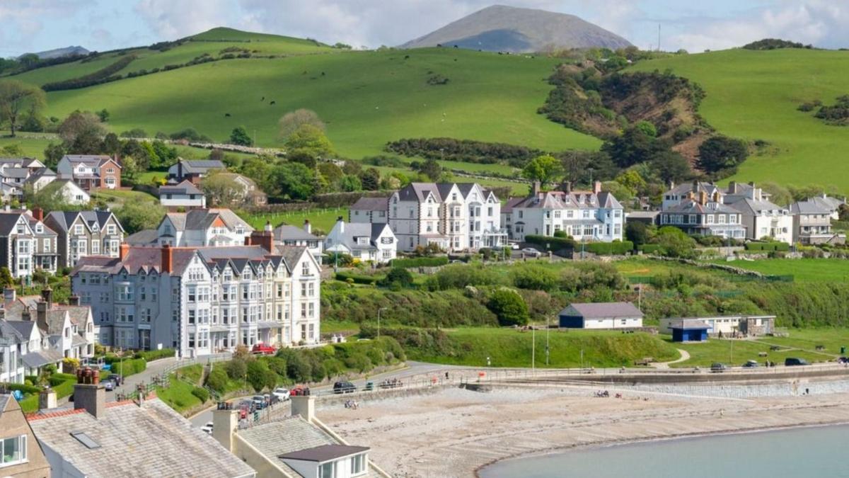 Tourism tax needs to be more flexible in Wales, warns expert