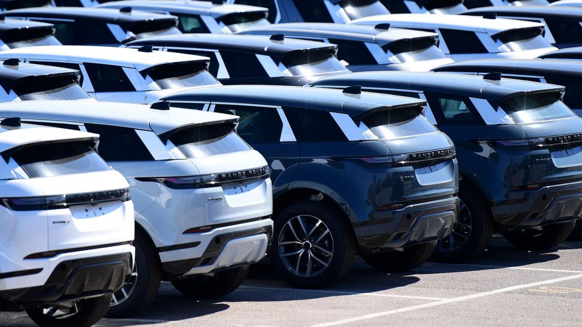 Jaguar Land Rover to cut 4,000 jobs over next two years
