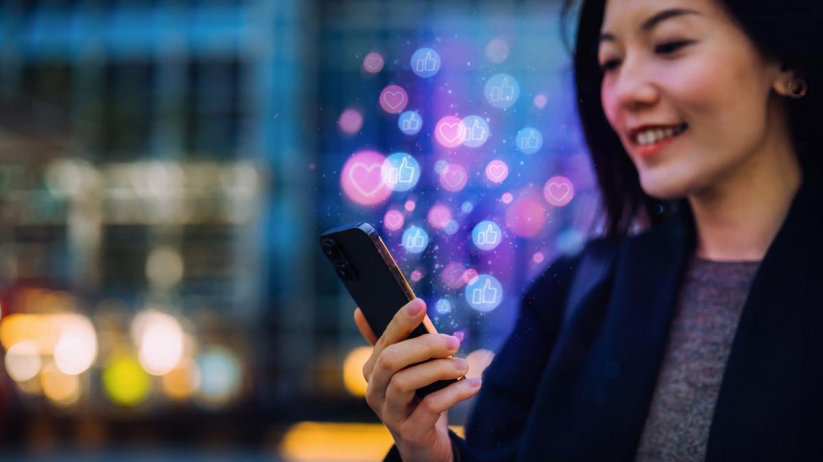 Por qué China considera una amenaza la IA que imita las relaciones humanas