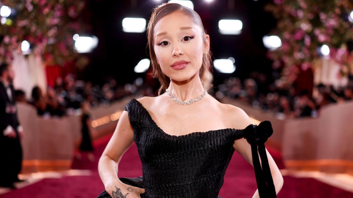 Ariana Grande se tomará un descanso de la vida pública por el escrutinio "constante" al que se siente sometida