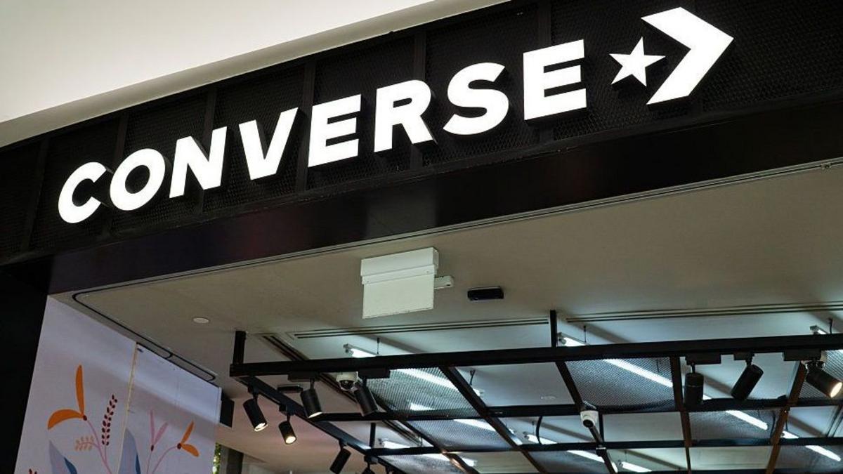 Converse retira un anuncio "profundamente perturbador" tras acusaciones de racismo