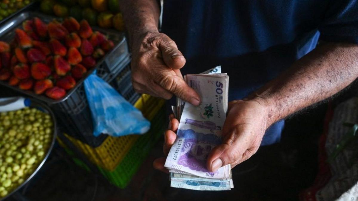 Cómo el peso colombiano se convirtió en una de las monedas más fuertes del mundo en 2026