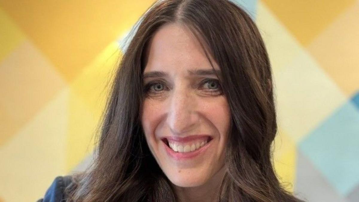 "Es un hada madrina": la mujer que envía US$10.000 a la semana para que los niños migrantes detenidos en EE.UU. compren comida