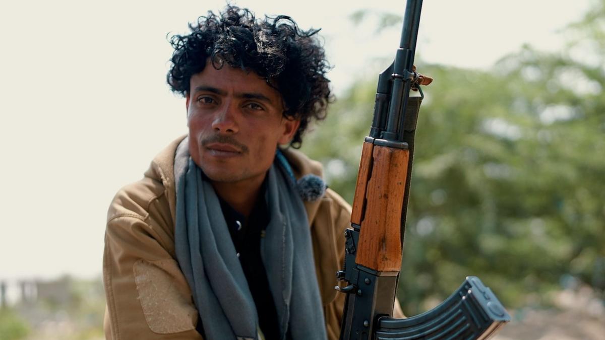 La BBC en primera línea de fuego de la guerra civil de Yemen, el conflicto que amenaza la seguridad energética mundial