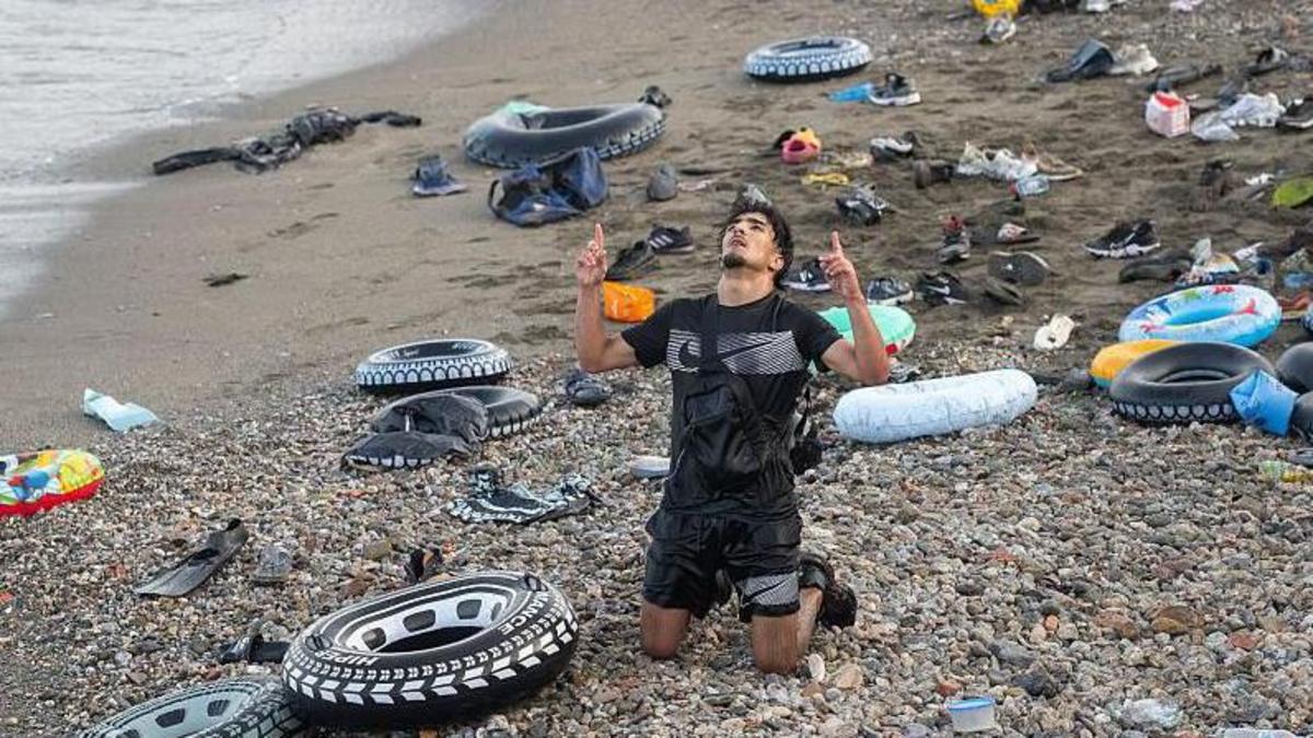 Las impactantes imágenes del cruce de más de 50.000 migrantes de Marruecos a España por la frontera de Ceuta